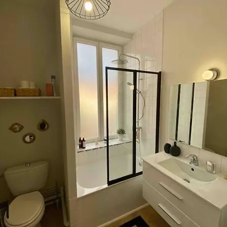 Centre Gare / Darcy アパート