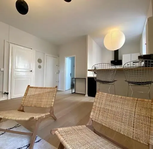 Centre Gare / Darcy Apartment